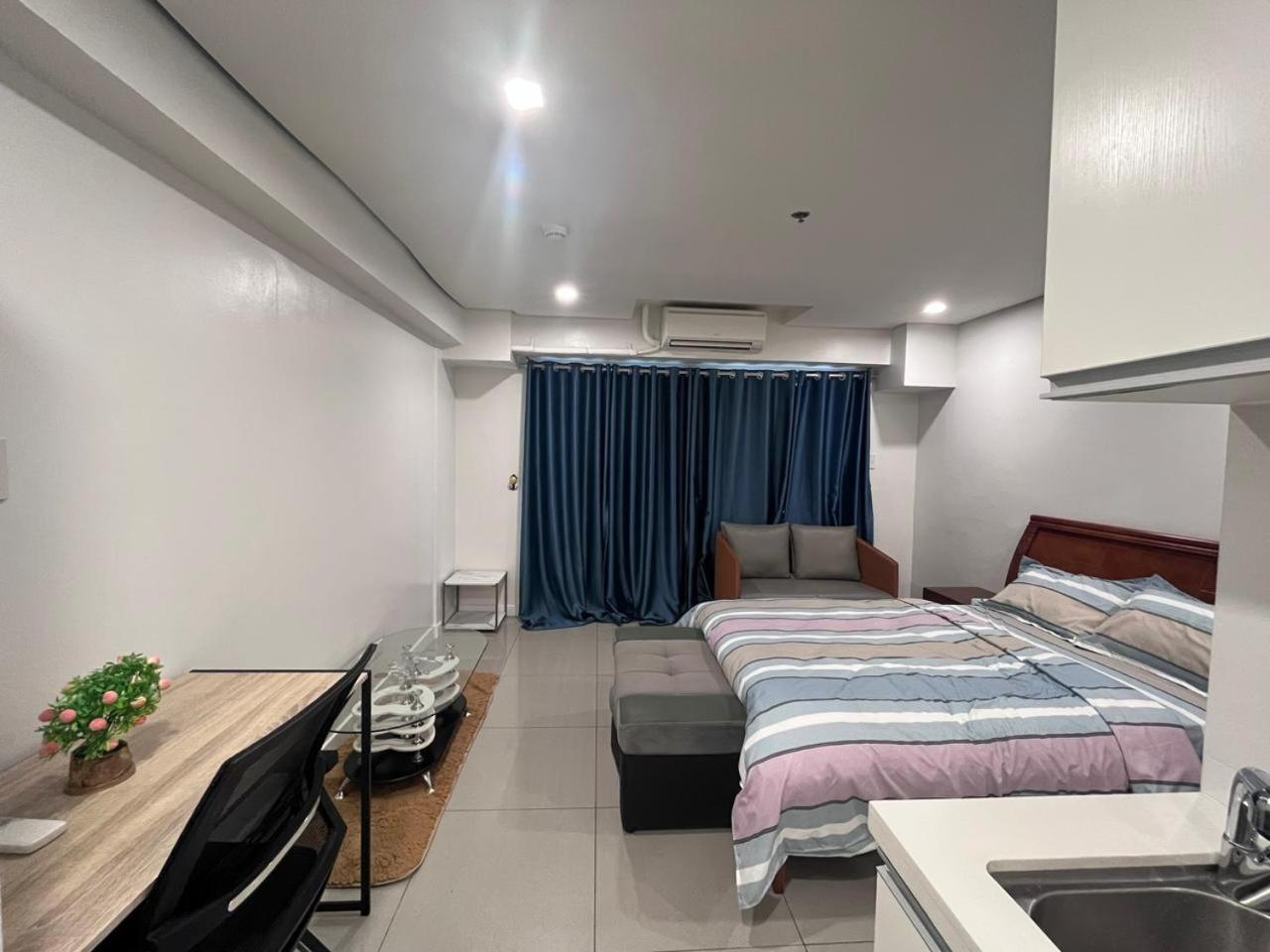 Sapphire Seaview Park Manila Exterior foto